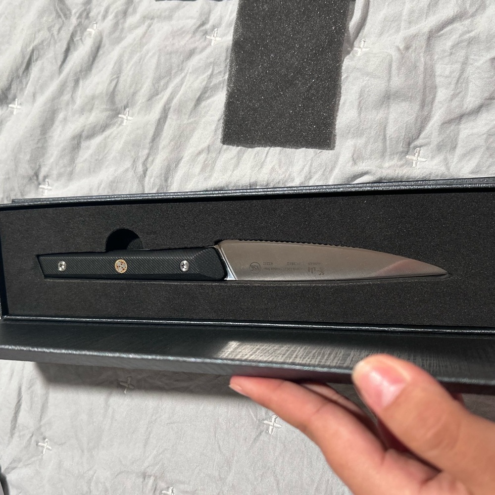 Brand New Cangshan 5” Serrated Utility Knife – TG Series – Gift Box Included